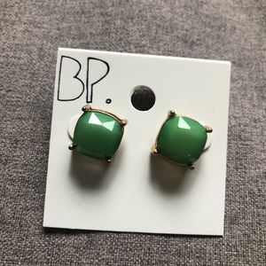 BP green stud earrings